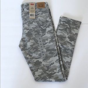 Girls Levi’s 710 Super Skinny Camouflage